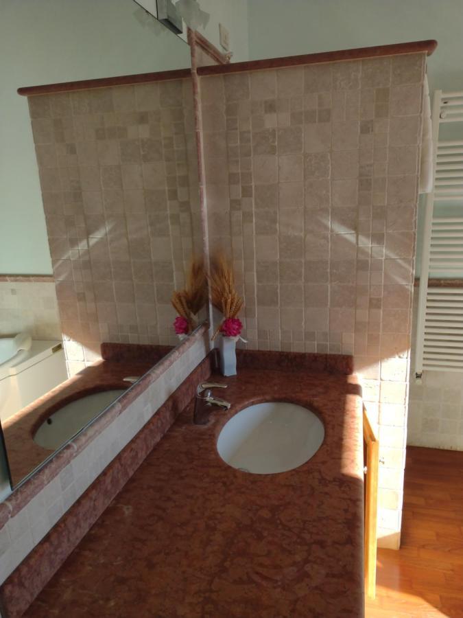 Mazzini Affittacamere Viareggio Exterior foto